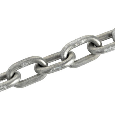 Utilizzare questa catena significa poter impiegare a parità di resistenza meccanica una sezione inferiore:a) al posto di 10 mm standard, usare 8 mm OSC-G7;b) al posto di 12 mm standard, usare 10 mm OSC-G7.Questo significa risparmiare circa il 40/60% sul peso, oppure a parità di peso poter disporre di una catena più lunga dal 40 al 60%.Le matasse di catene sono consegnate in casse di legno o confezioni pratiche da stoccare e movimentare. La catena è marchiata ogni metro "OSC-G7" come segno qualitativo e distintivo.