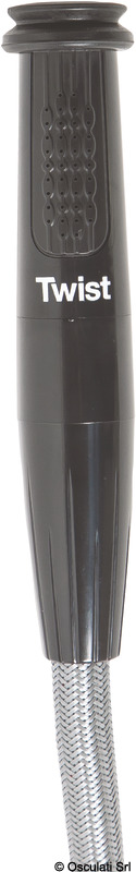 Funzionalità migliorate per la doccia calda/fredda di riferimento nel settore.Disponibile in bianco o nero, con tubo retinato di nuova generazione: più leggero, più flessibile, antimacchia e con uno stivaggio facilitato.Caratteristiche principali:- miscelatore acqua calda/fredda integrato;- compatibilità con impianti Twist già esistenti;- incassi ad angolo di colori abbinati alle pompe;- incasso dritto disponibile cromato;- nuovo attacco universale da ½”.