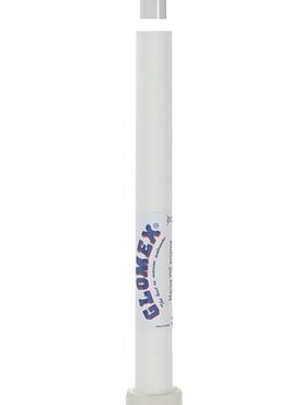 Per piccole/medie imbarcazioni, completa di base acciaio inox abbattibile. Fabbricata in fibra di vetro a doppio spessore, protetta con 5 mani di vernice ai poliuretani. Guadagno 3dB, potenza entrata max 100 W, completa di 4,5 m di cavo coassiale RG58. Lunghezza 100 cm.