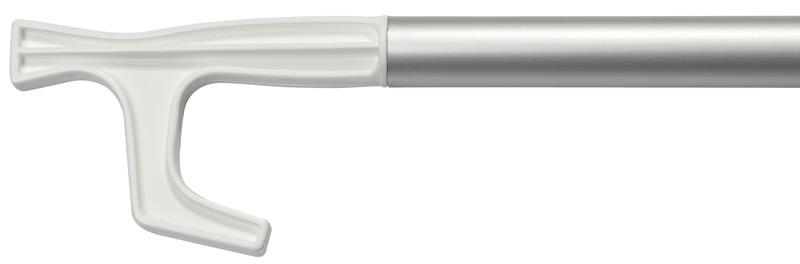 Con manico in alluminio anodizzato e con manopola terminale.