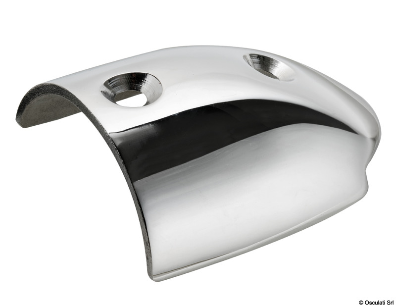 Profili Bottazzo Made in Italy con sezione a C in inox Aisi 316. Lunghezza standard 3mt, svasati e con finitura a specchio.Ogni barra è decapata e passivata garantendone la massima resistenza in ambiente salino.Abbinabile con Basi in Pvc Uv resistant dedicate disponibili in bianco, nero e grigio e con appositi terminali in Inox 316 lucidati a specchio.