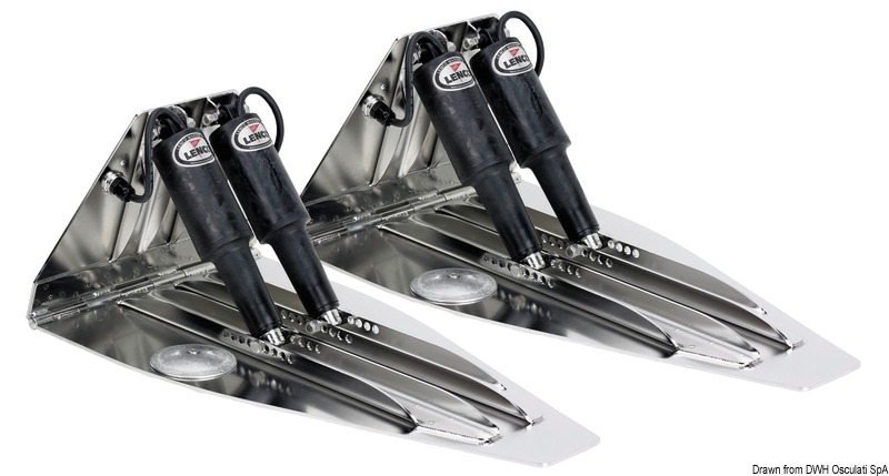 Adatti per scafi molto veloci/racing.Il kit è composto da:- 4 cilindri azionatori 51.260.03 (codice LENCO 15056-1);- 2 alettoni in acciaio inox elettrolucidato. Il pannello di controllo e le prolunghe per il collegamento alla centralina vanno acquistati a parte.