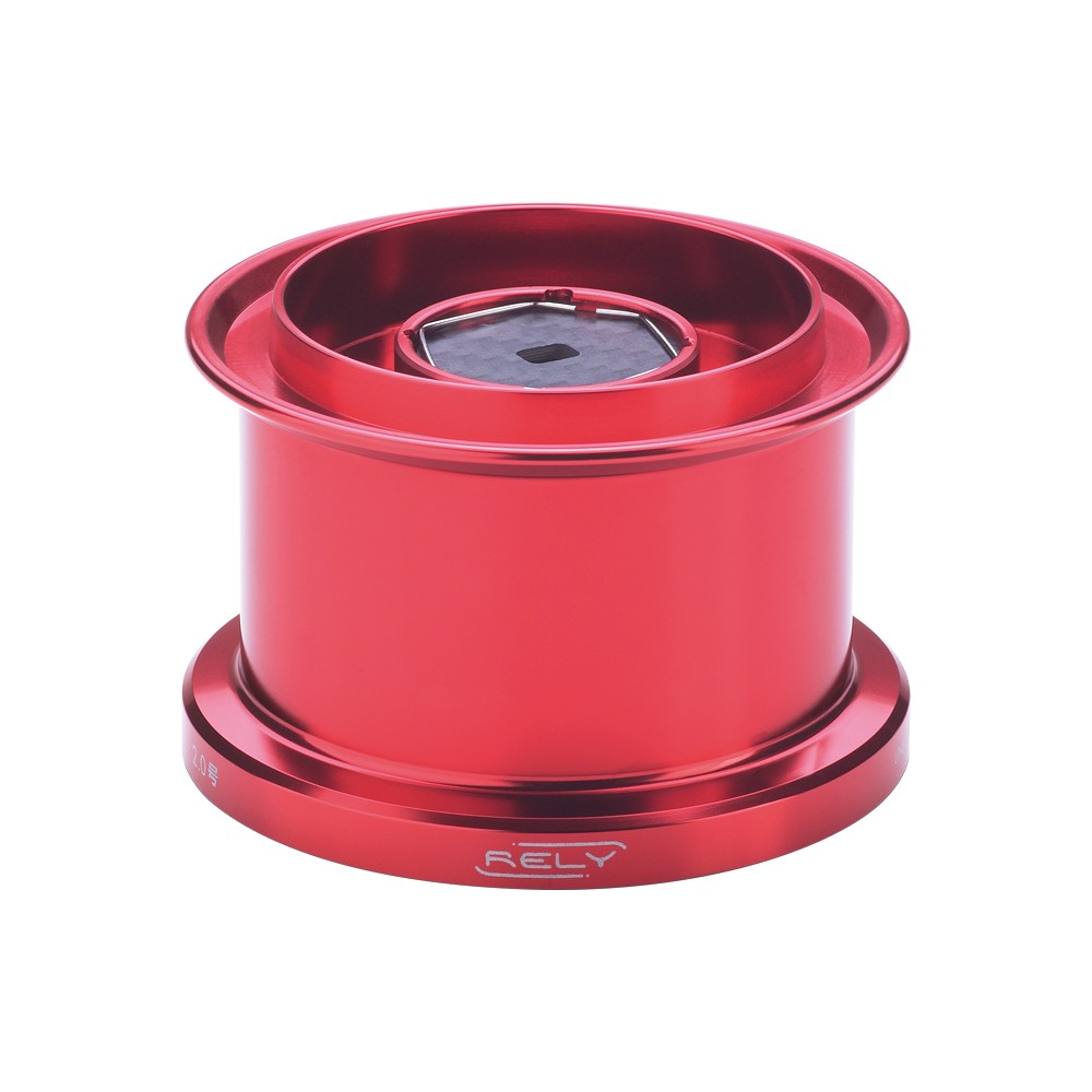 Bobina Medium Cast in alluminio anodizzato di composizione ultra leggera (93gr) compatibile con la gamma Akami: Yonago, Cygnus, Orion, Delphinus e anche con un’altra gamma di mulinelli. Nuovo design conico, ideale per raggiungere lunghe distanze. Freno multidisco in carbonio con kit cricchetto e grilletto frizione incluso. Incorpora anche un foro per inserire la linea. Disponibile in nove colori.