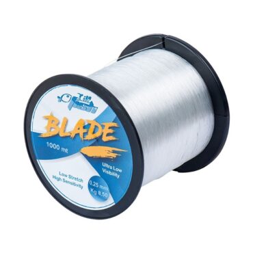 Lenza madre in nylon, Blade Litl Fish presenta un colore neutro trasparente ed una elevata elasticità. Adatto a tutti i tipi di pesca soprattutto per applicazioni in acqua salata. Nylon Blade, un’eccellente compromesso tra qualità e prezzo.