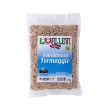 La pastura che unisce l'alta qualità alla massima praticità. La Pastura ELLEVI Semi-Umida al Formaggio è una miscela pronta all'uso, di colore bianco e con un'altissima concentrazione di formaggio e amminoacidi. Non richiede preparazione: basta prenderla dal sacchetto e formare le palle. Il suo aroma intenso e la sua versatilità la rendono perfetta per attirare ogni tipo di pesce, agendo anche come un potente integratore per altre pasture da Pesca al colpo, Bolognese, Gallegiante, al colpo,passata,agonismo, feeder, fondo, ledgering