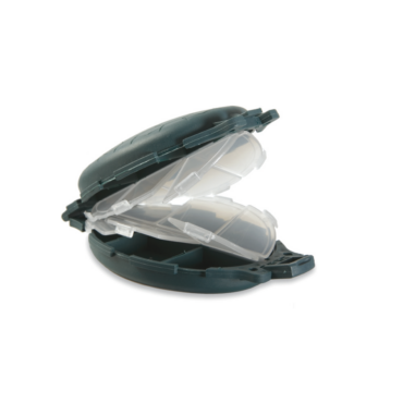 Scatola a forma di guscio di tartaruga, molto compatta e comoda per riporre la piccola minuteria, come girelle e moschettoni. Mini scatola porta minuteria, 12 scomparti.